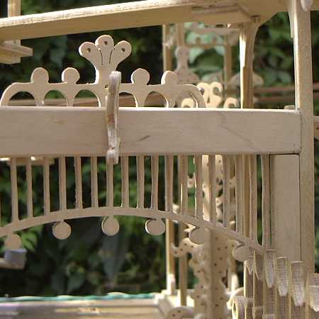 Ausschnitt Laubsägen-Kugelbahn