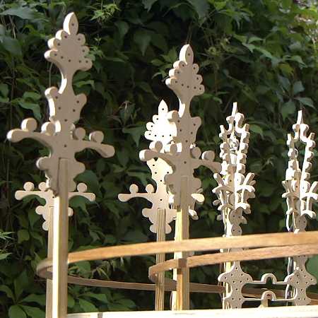 Ausschnitt Laubsägen-Kugelbahn