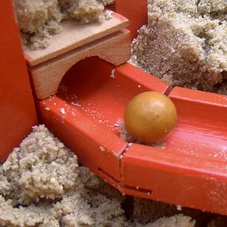 Ausschnitt einer MENTOR-Kugelbahn