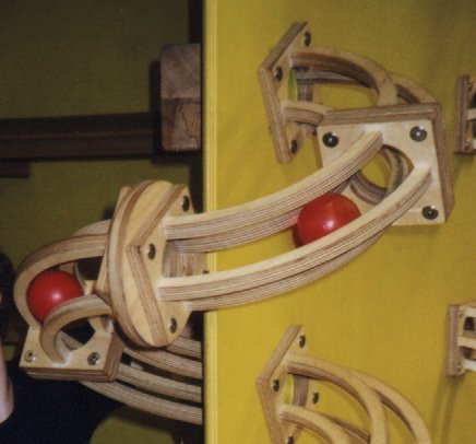 Holzkugelbahn
