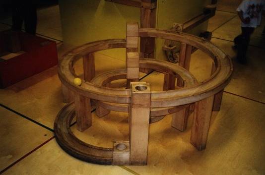 Holzkugelbahn