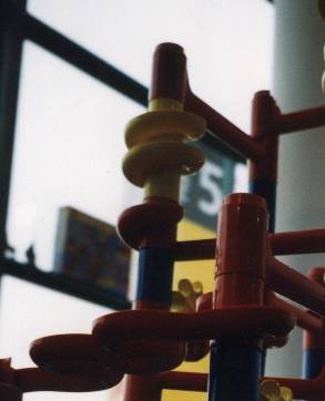 Kunststoff-Murmelbahn