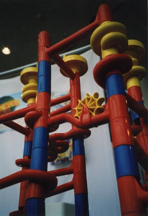 Kunststoff-Murmelbahn